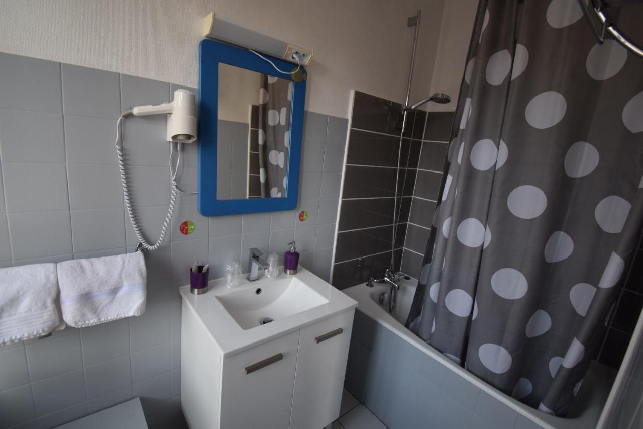 Hotel Du Commerce Millau Eksteriør bilde